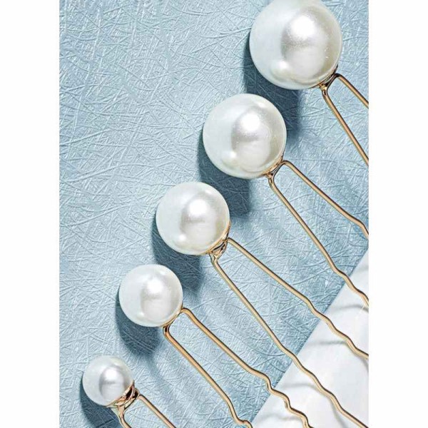 Singular Pearl Hairpins Set
